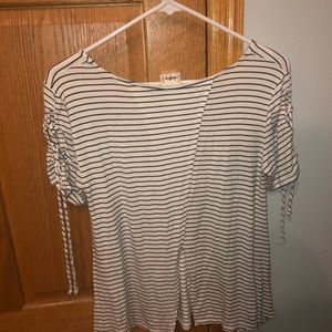 Daytrip open back tee shirt